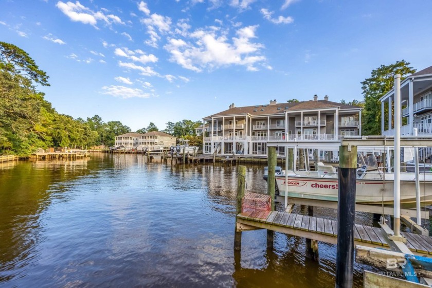 Waterfront living at its best! Located on Mobile Bay and just a - Beach Home for sale in Fairhope, Alabama on Beachhouse.com