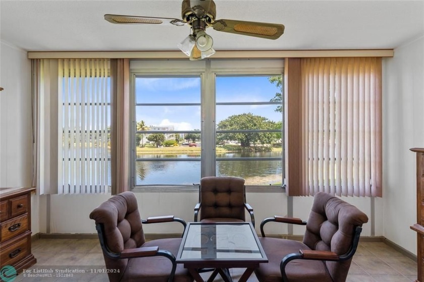 Century Village Gem!! FANTASTIC LAKEVIEW - Ready to move in!! - Beach Condo for sale in Deerfield Beach, Florida on Beachhouse.com