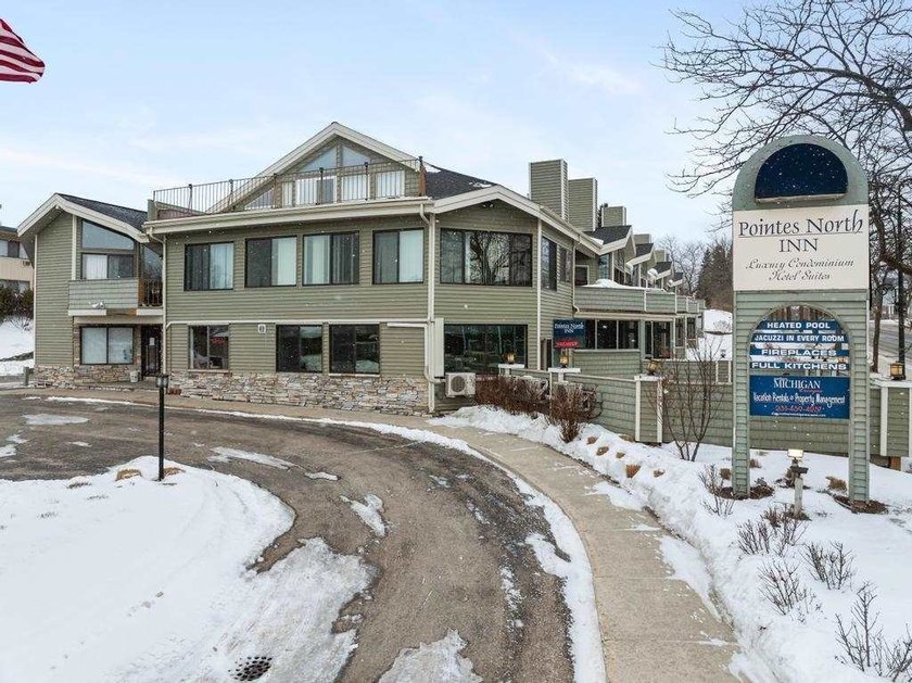 Your Up North escape in the center of it all. This Pointes North - Beach Condo for sale in Charlevoix, Michigan on Beachhouse.com