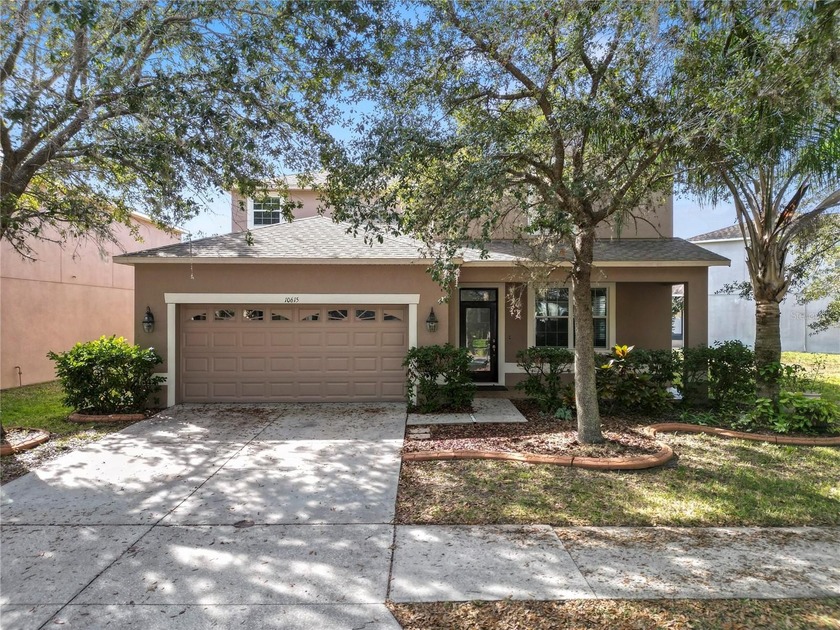Welcome to resort-style living in this stunning golf course - Beach Home for sale in Tampa, Florida on Beachhouse.com