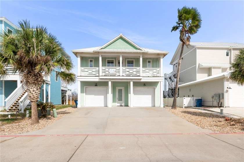 Gorgeous home provides the perfect coastal retreat as an - Beach Home for sale in Port Aransas, Texas on Beachhouse.com