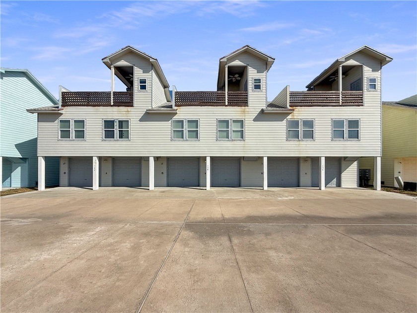 Property Description: Discover the perfect blend of location and - Beach Townhome/Townhouse for sale in Port Aransas, Texas on Beachhouse.com
