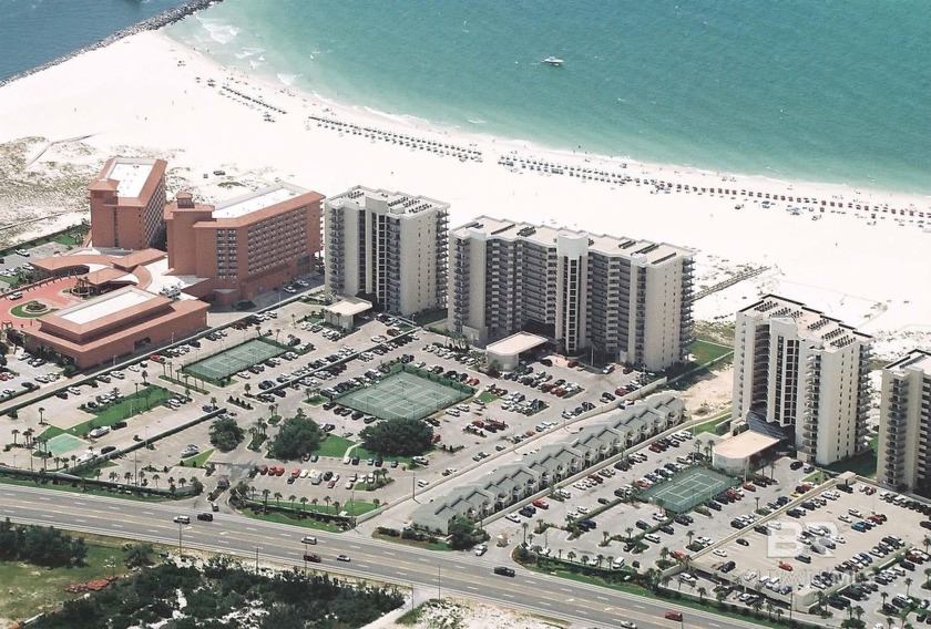 WONDERFUL LOCATION IN PERFECT UNIT Buyer to verify all - Beach Home for sale in Orange Beach, Alabama on Beachhouse.com