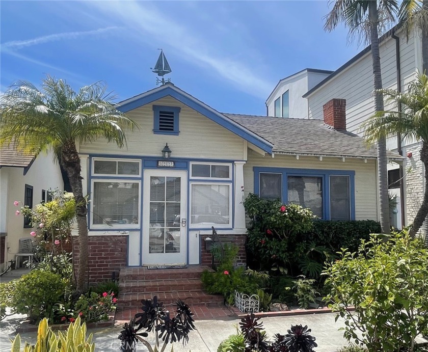 Take advantage of a rare opportunity to make this charming 1927 - Beach Home for sale in Newport Beach, California on Beachhouse.com
