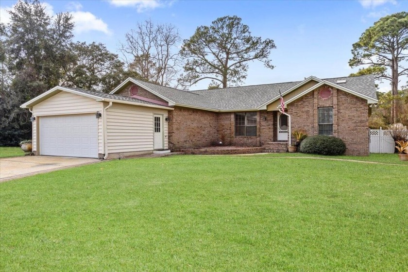 Welcome to 2185 Calle de Castelar, a beautifully updated home in - Beach Home for sale in Navarre, Florida on Beachhouse.com