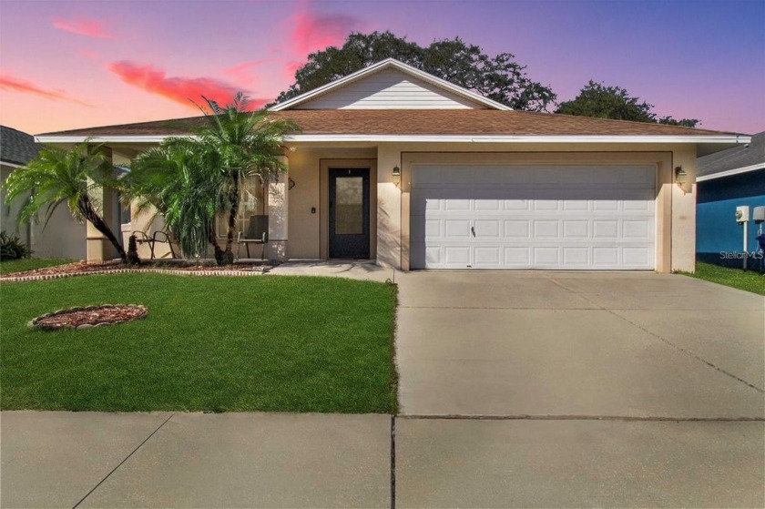** NEW ROOF PRIOR TO CLOSING ** Welcome to your dream home in - Beach Home for sale in Wimauma, Florida on Beachhouse.com
