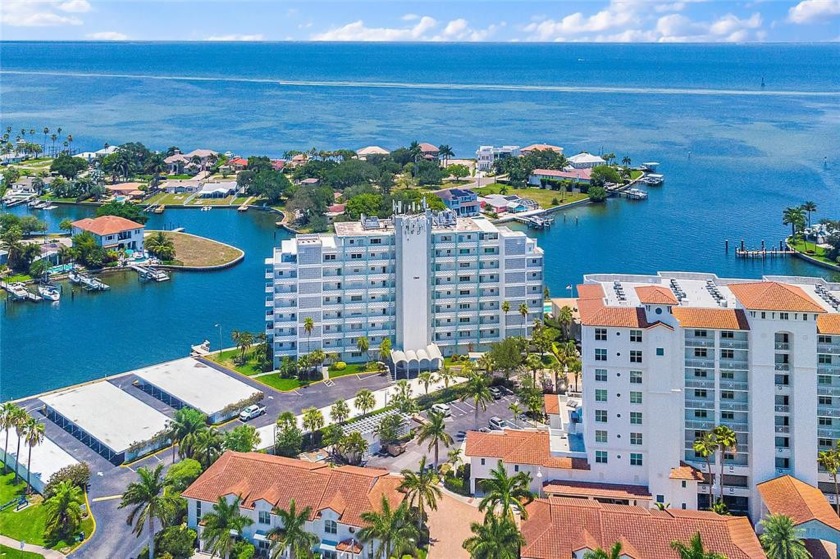 A rare find in coveted Snell Isle with million dollar views of - Beach Condo for sale in St. Petersburg, Florida on Beachhouse.com