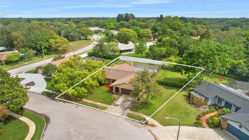 FEEL LIKE YOU'RE NESTLED IN THE COUNTRY!! BRAND NEW ROOF - Beach Home for sale in Hudson, Florida on Beachhouse.com