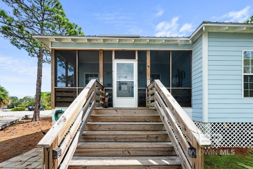 Welcome to The Rookery! This charming 3-bedroom, 2-bathroom - Beach Home for sale in Gulf Shores, Alabama on Beachhouse.com