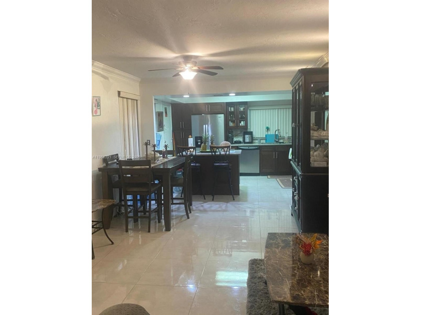 Beautiful unit in the area. Great Location! Amazing Natural - Beach Condo for sale in Lauderhill, Florida on Beachhouse.com