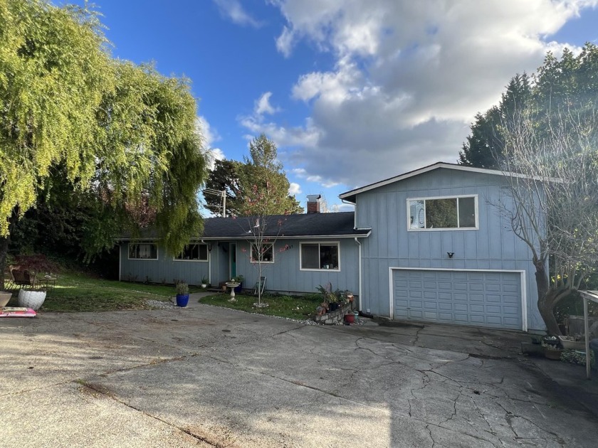 Enjoy south-facing views overlooking the  the south end of - Beach Home for sale in Fortuna, California on Beachhouse.com