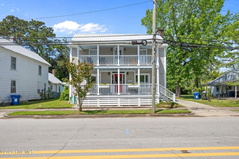 Discover a rare opportunity in the heart of Oriental where charm - Beach Home for sale in Oriental, North Carolina on Beachhouse.com