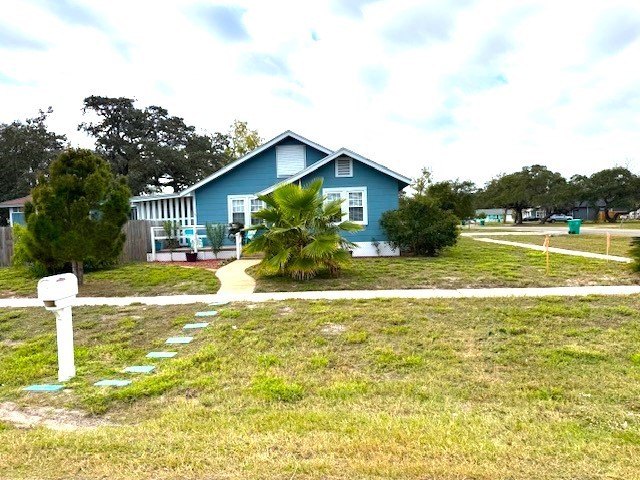 Discover the perfect blend of space, versatility, and coastal - Beach Home for sale in Aransas Pass, Texas on Beachhouse.com