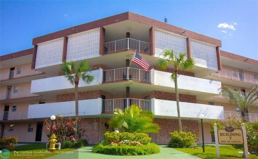 MOTIVATED SELLER! This cozy WATERFRONT turnkey 1/1 condo - Beach Condo for sale in Fort Lauderdale, Florida on Beachhouse.com