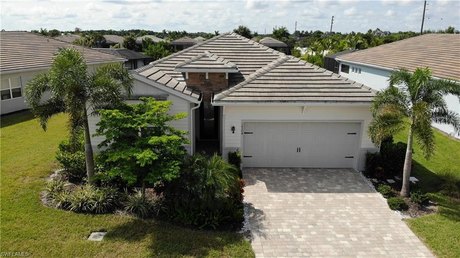 Welcome to your new dream home! This beautifully designed - Beach Home for sale in Bonita Springs, Florida on Beachhouse.com