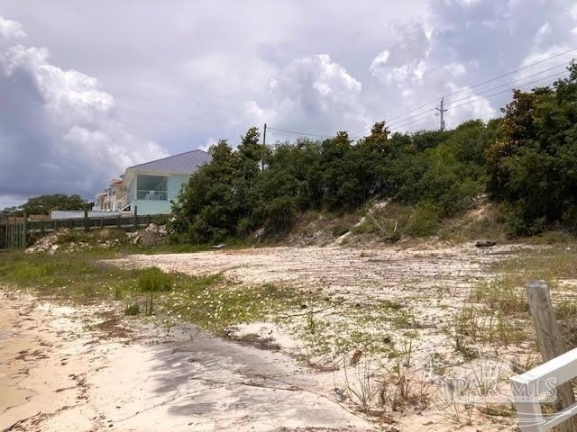 WATERFRONT RESIDENTIAL LOT ON THE INTERCOASTAL WATER WAY - Beach Lot for sale in Mary Esther, Florida on Beachhouse.com
