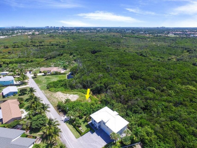 Great opportunity to build a single family home in sought after - Beach Lot for sale in Juno Beach, Florida on Beachhouse.com