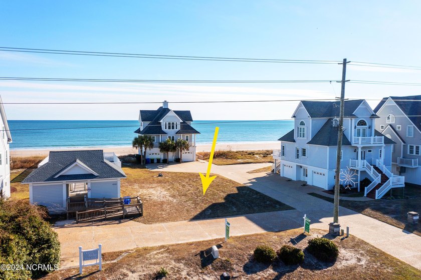 Oceanfront lot with beautiful ocean views, including 16ft deeded - Beach Lot for sale in North Topsail Beach, North Carolina on Beachhouse.com