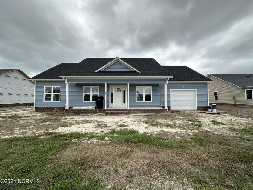 Check out this fantastic new ranch-style home in Hunters Lake! - Beach Home for sale in Elizabeth City, North Carolina on Beachhouse.com