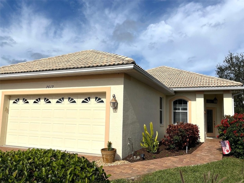 LOCATION! LOCATION! LOCATION! WITH NO MANDATORY MEMBERSHIP FEES - Beach Home for sale in Bradenton, Florida on Beachhouse.com