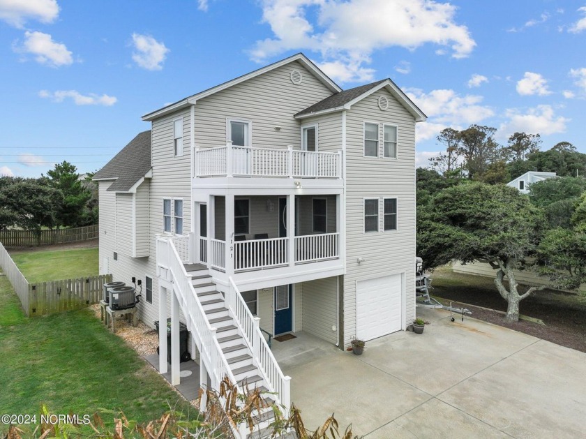 It's time to buy the beach house and this location couldn't be - Beach Home for sale in Nags Head, North Carolina on Beachhouse.com