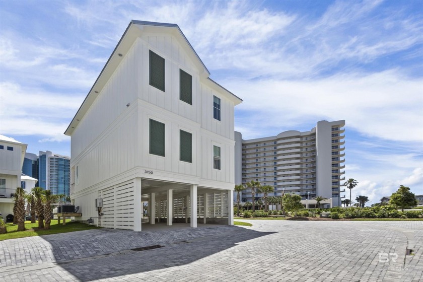 Luxury 3 bed 3.5 bath plus bonus room with a extra build in bunk - Beach Home for sale in Orange Beach, Alabama on Beachhouse.com