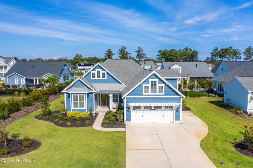 Welcome to this Southern Charmer, surrounded by breath-taking - Beach Home for sale in Hampstead, North Carolina on Beachhouse.com