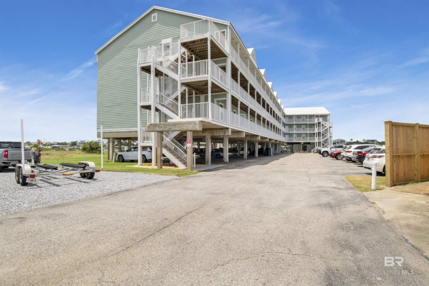 This beautiful 1 bedroom 1 bathroom unit situated on Ole River - Beach Home for sale in Orange Beach, Alabama on Beachhouse.com