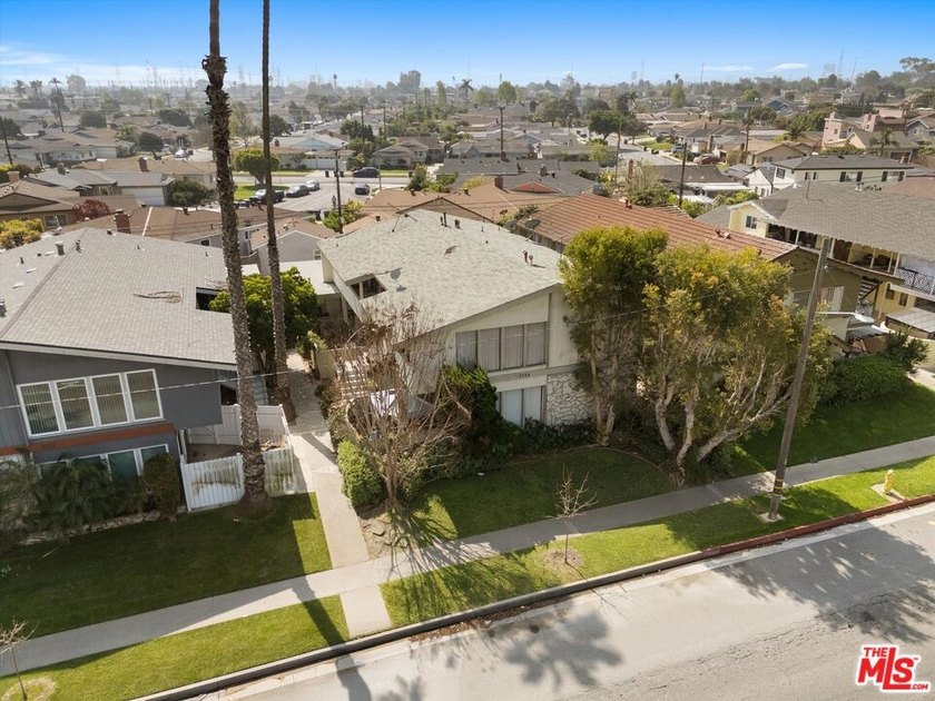Prime investment opportunity in a highly sought-after North - Beach Home for sale in Torrance, California on Beachhouse.com
