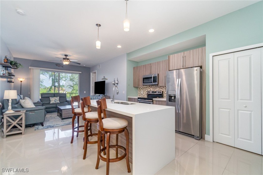 Price Reduced! *MOTIVATED SELLER* You're not going to want to - Beach Condo for sale in Fort Myers, Florida on Beachhouse.com