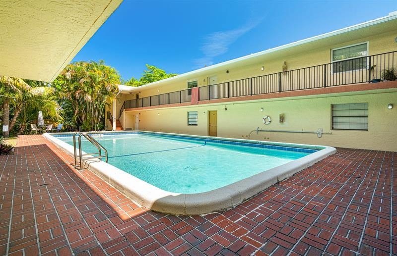 Take a look at this renovated, waterfront, 1 bed/1.5 bath condo - Beach Condo for sale in Fort Lauderdale, Florida on Beachhouse.com