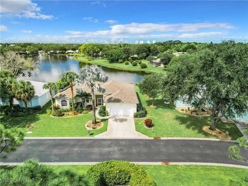 OUTSTANDING LOCATION CENTRALLY LOCATED IN BONITA SPRINGS - Beach Home for sale in Bonita Springs, Florida on Beachhouse.com