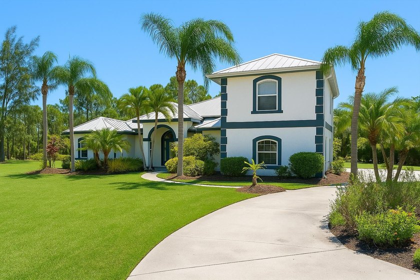 Nestled on 2.84 acres, this spacious 6 bed + office, 4 bath - Beach Home for sale in Palm City, Florida on Beachhouse.com