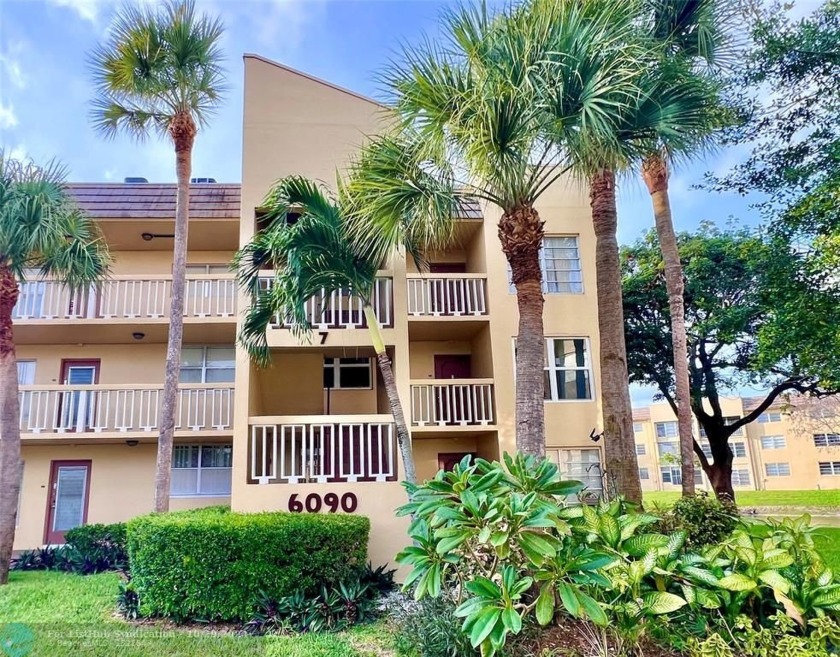 Well Maintained 1-Bed 1-Bath Condo located on 2nd Floor - Beach Condo for sale in Fort Lauderdale, Florida on Beachhouse.com