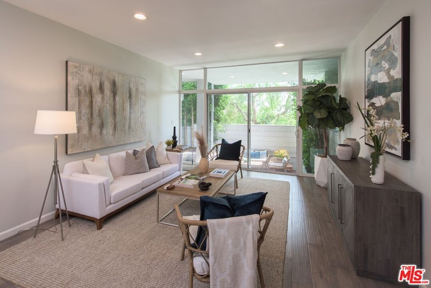 This Pacific Palisades condominium is located in the Marquez - Beach Condo for sale in Pacific Palisades, California on Beachhouse.com
