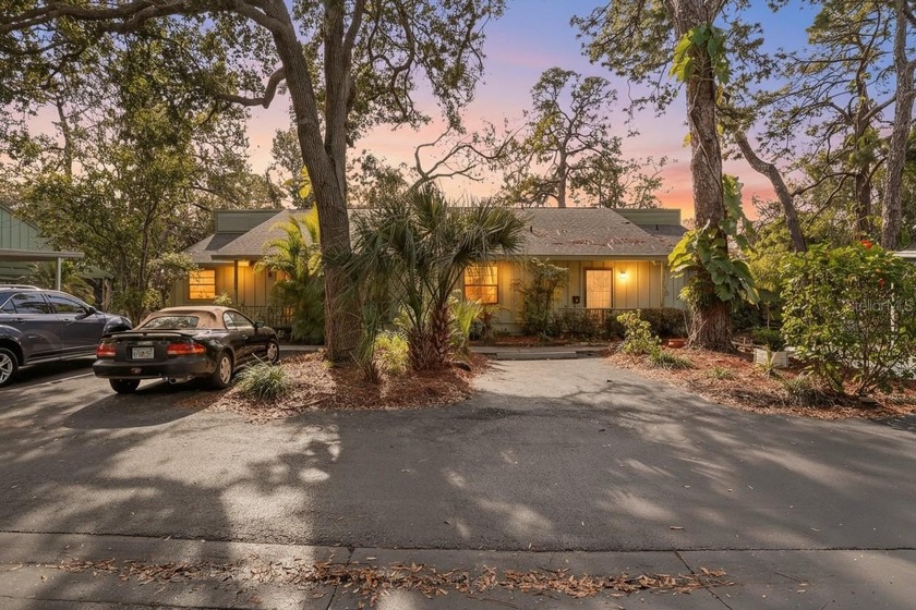 One or more photo(s) has been virtually staged. Welcome to 5014 - Beach Condo for sale in Sarasota, Florida on Beachhouse.com