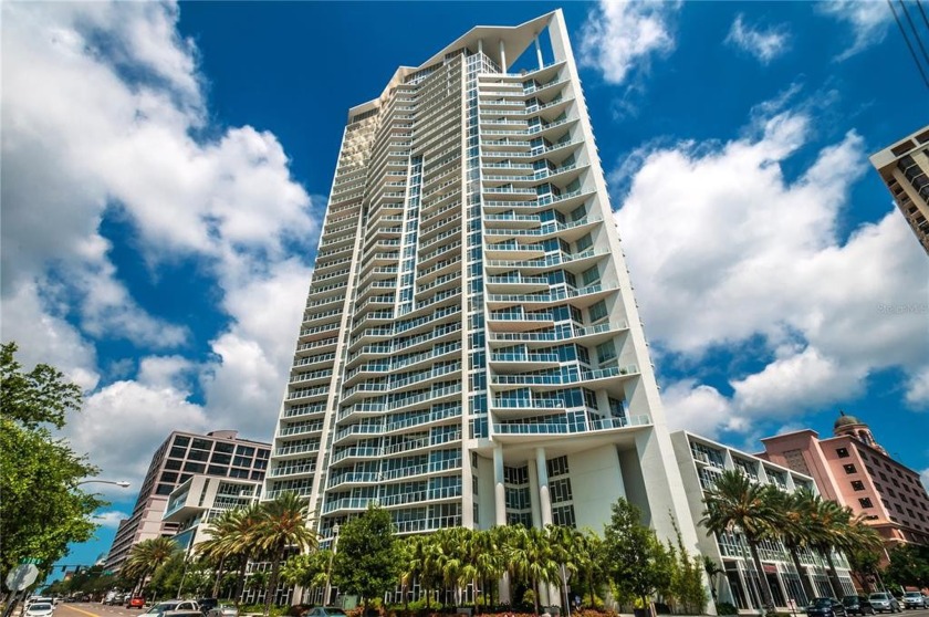 Come be a part of all that Downtown St. Pete has to offer in the - Beach Condo for sale in St. Petersburg, Florida on Beachhouse.com