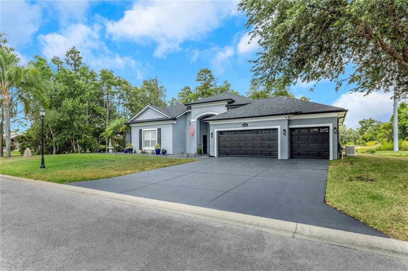 Luxurious Living in a Hybrid Community --

Discover the perfect - Beach Home for sale in Land O Lakes, Florida on Beachhouse.com