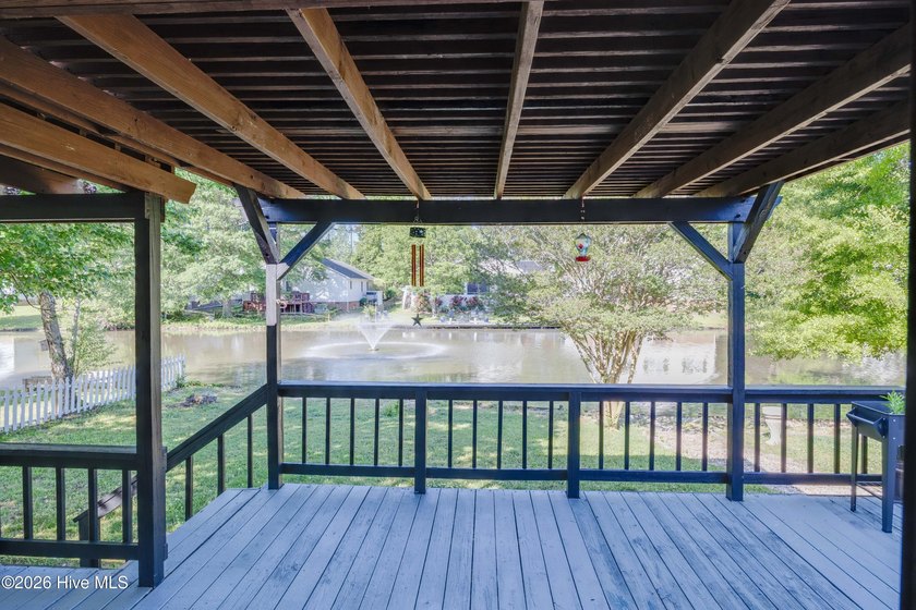 Wake up to peaceful lakefront views in this charming 3-bedroom - Beach Home for sale in New Bern, North Carolina on Beachhouse.com