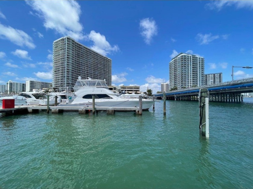 Rarely available Grandview Yacht Club 60ft Private Dock for sale - Beach Acreage for sale in North Bay Village, Florida on Beachhouse.com