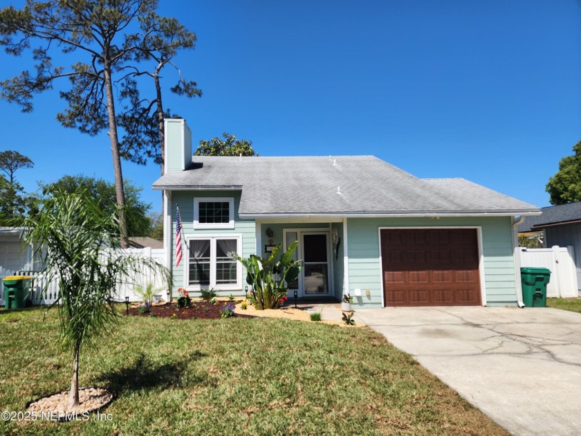 Welcome to this charming 3 bedroom beach bungalow, where vaulted - Beach Home for sale in Jacksonville Beach, Florida on Beachhouse.com