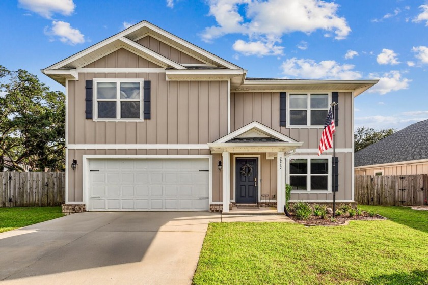 Freshly Painted  Move-In Ready!
Welcome to the Heritage Oaks - Beach Home for sale in Navarre, Florida on Beachhouse.com