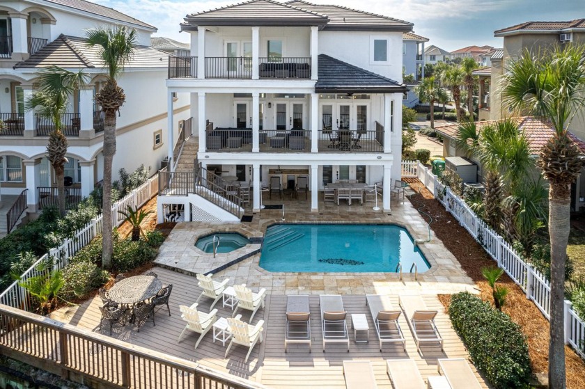 This Dunes of Destin coastal retreat is steps to the deeded - Beach Home for sale in Destin, Florida on Beachhouse.com
