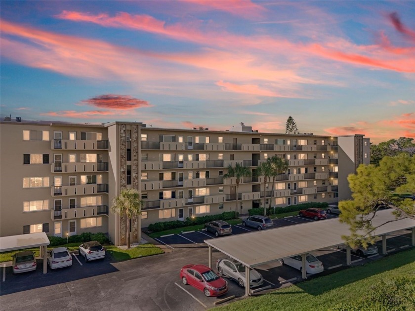 GREAT INVESTMENT OPPORTUNITY - 30 DAY MIN RENTAL AND NO WAITING - Beach Condo for sale in Bradenton, Florida on Beachhouse.com