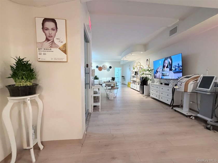 Prime Main Street commercial area in Flushing, one of the - Beach Lot for sale in Flushing, New York on Beachhouse.com