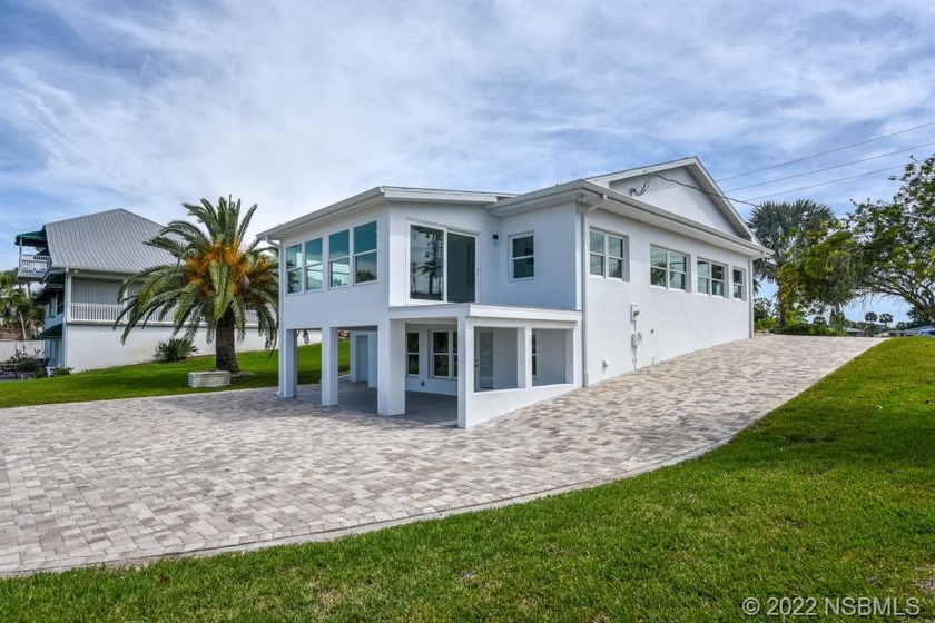 2814 S. Peninsula Drive - Beach Home for sale in Daytona Beach, Florida on Beachhouse.com