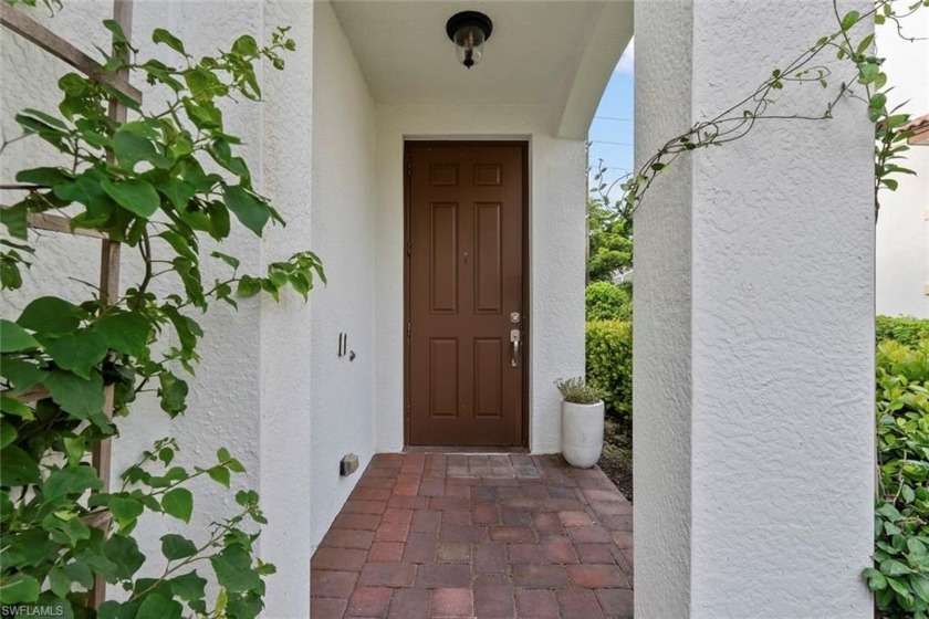 Welcome to your dream home in the prestigious, pet-friendly - Beach Home for sale in Fort Myers, Florida on Beachhouse.com