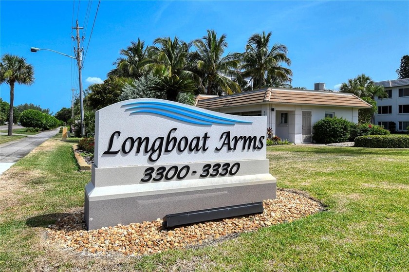 Investor alert for this two-bedroom, 2 bath split floor plan - Beach Condo for sale in Longboat Key, Florida on Beachhouse.com