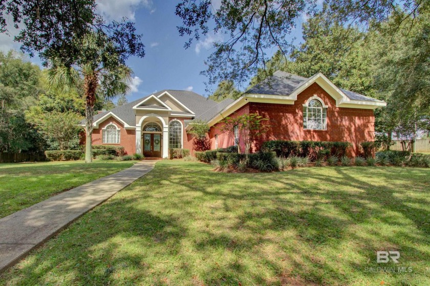 Discover this stunning 3-bedroom, 2.5-bath home located in West - Beach Home for sale in Mobile, Alabama on Beachhouse.com