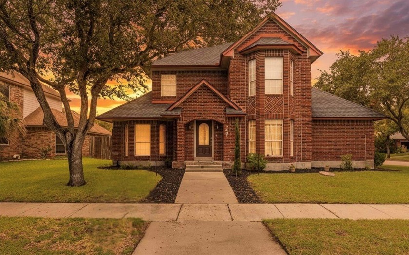 Freshly listing, welcome to 7401 Blue Lake, located in the - Beach Home for sale in Corpus Christi, Texas on Beachhouse.com